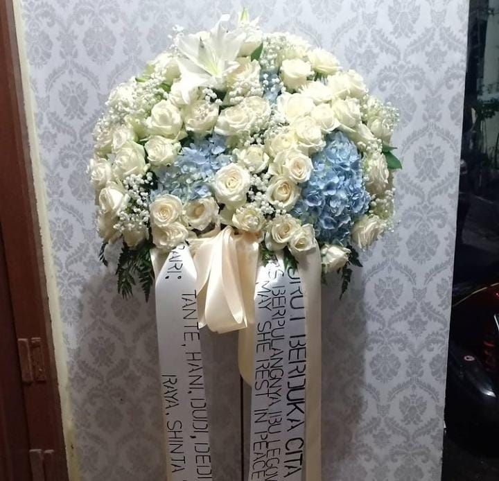 Standing Flower #111